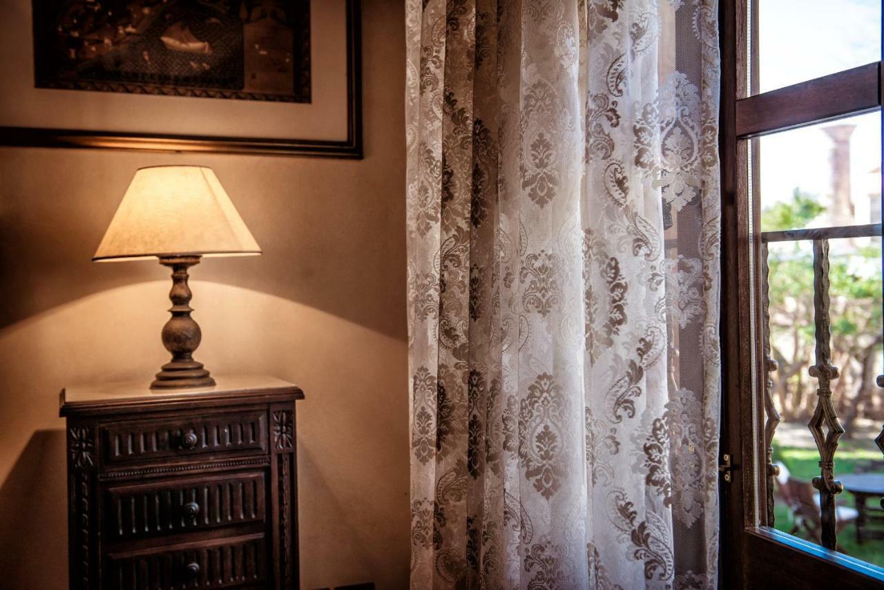Lemuria Manor, Wine Dark Sea Semesterbostad *
